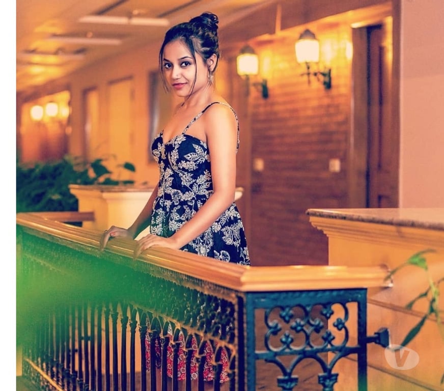 Escorts West London Hounslow - Photos for Available Your Town