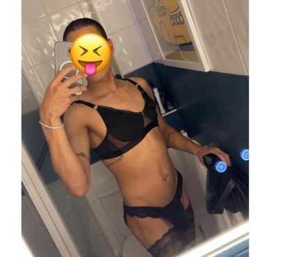 Trans Escorts Liverpool City Centre Liverpool - Photos for 👠 Feemboy 😈 party 🥳