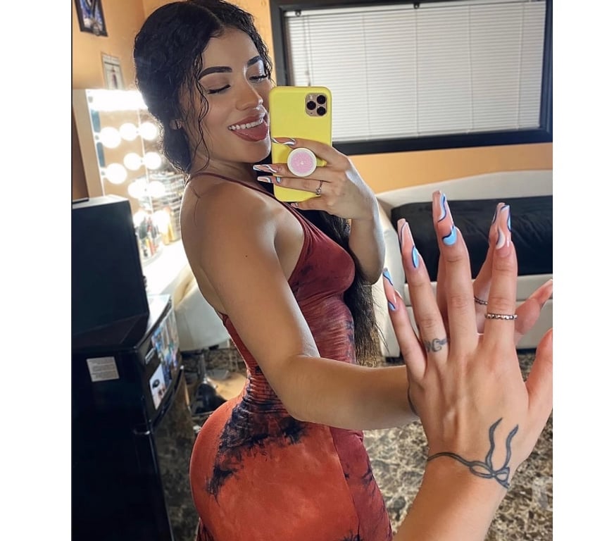 Escorts North London Shoreditch High Street Station - North London - Photos for LARA BIG BUNDA 🇧🇷 PARTYGIRL 🥳