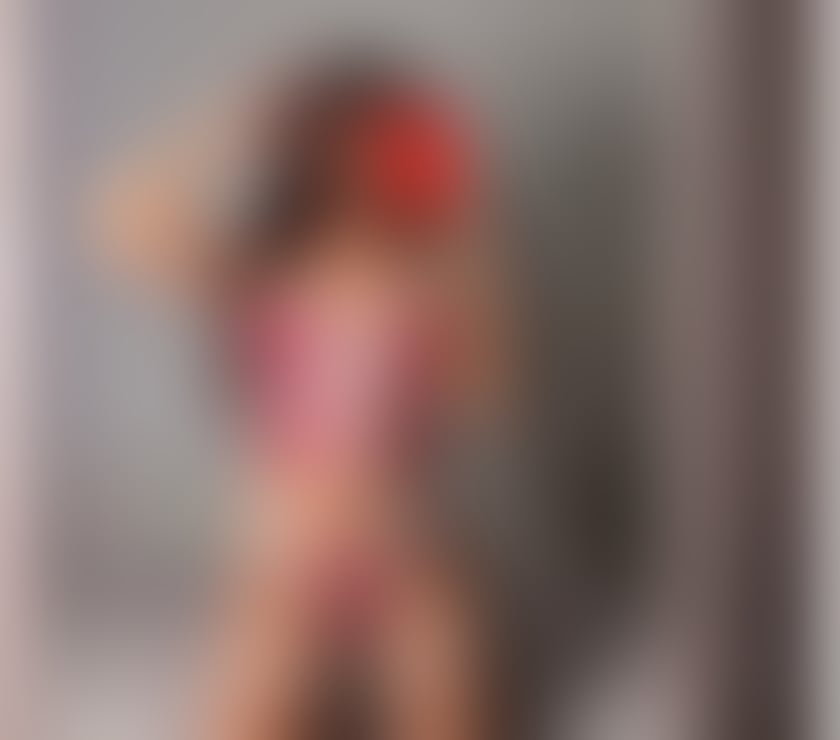 Hi babes ❤️ I’m Ella ❤️