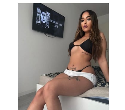 Photos for ❤️FOX❤️NEW IN TOWN FOR SHORT TIME❤️