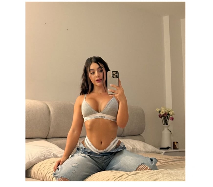 Escorts Derbyshire Derby - Photos for ANNA 💯𝐑𝐄𝐀𝐋 𝐏𝐀𝐑𝐓𝐘♥️