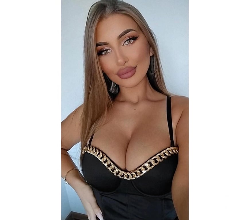 Escorts Glasgow Dalmarnock - Glasgow - Photos for Anna I'm a blonde girl with a gorgeous body ❤️‍🔥