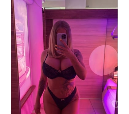  Escorts Norwich Over The Water Norwich - Photos for 🍑KIRA🧨NAUGHTY and PLAYFUL🍆PARTY