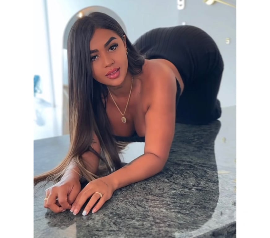 Escorts West London West Kensington Station - West London - Photos for 💋SARA LATINA HOT BIG ASS😈