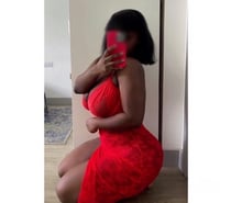 Curvy Ebony BRITISH Dominican Babe