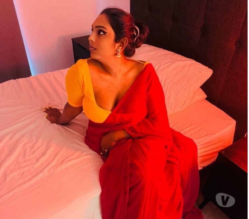 Escorts East London Barking Station - East London - Photos for MEENA INDIAN TAMIL NADU GIRL NEW ENTRY BARKING 🇮🇳