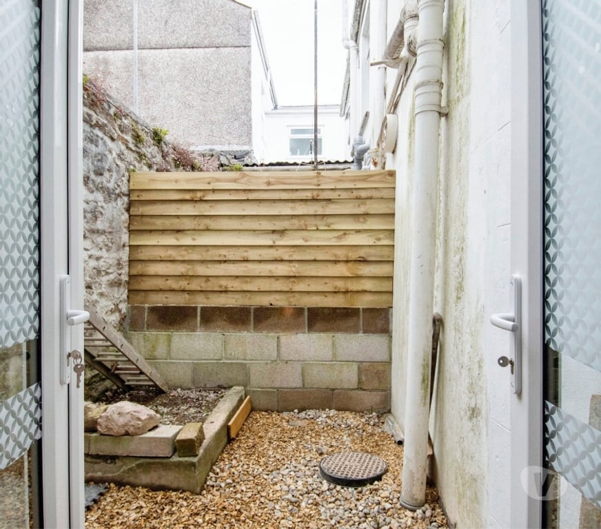 Property to Rent Devon Plymouth - Photos for Full furnished modern flat available, ideal for professional