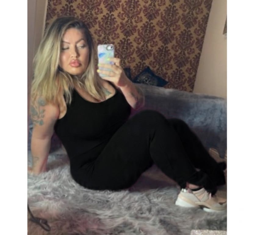 Escorts North West London Colindale Station - North West London - Photos for Busty Maggie ☝🏻❤️🥳curves 😄🤙💋🫵🏻