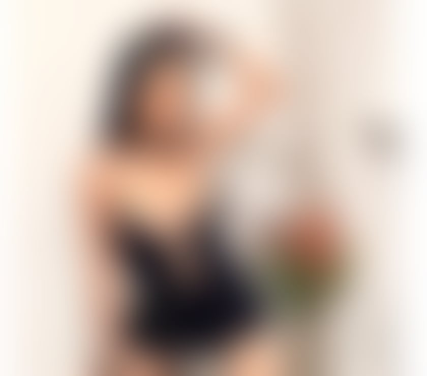 Escorts West Northamptonshire Northampton - West Northamptonshire - Photos for Thai mini girls in Northampton