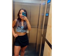 Petite Brazilian , New in town