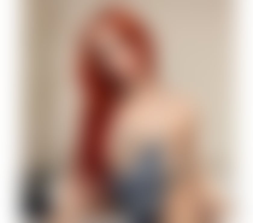 Escorts Bromley by Bow East London - Photos for PARTY GIRL🥂⭐ INDEPENDENT ❤️ LOLA