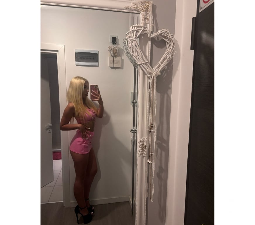 Escorts Lancashire Blackpool - Photos for Exclusive Time, No Rush ✨