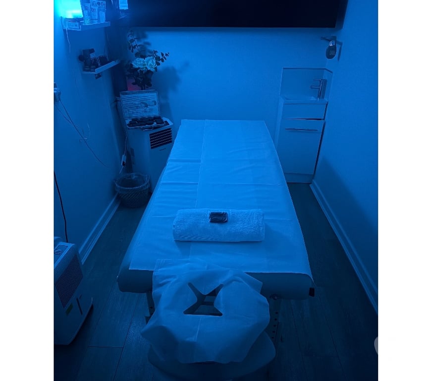 Escorts South West London Chelsea - South West London - Photos for Brazilian Massage