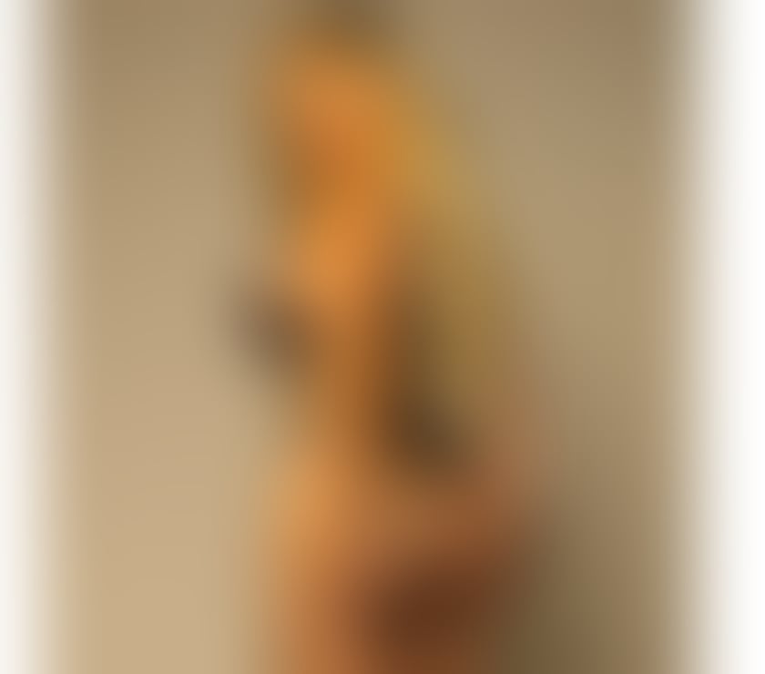 STUNNING HILLARY top class PARTYGIRL