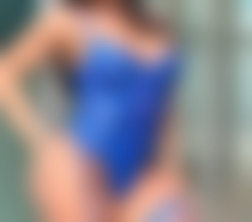 Escorts East London Havering - Photos for WOW WOW PARTY FUN MERRY CHRISTMAS 💥