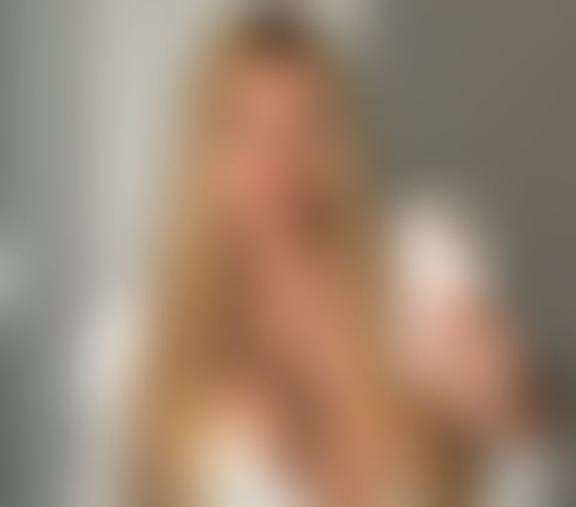 Trans Escorts Manchester City Centre Manchester - Photos for Florybellaa new girl in MANCHESTER 🇧🇷 party 🎉