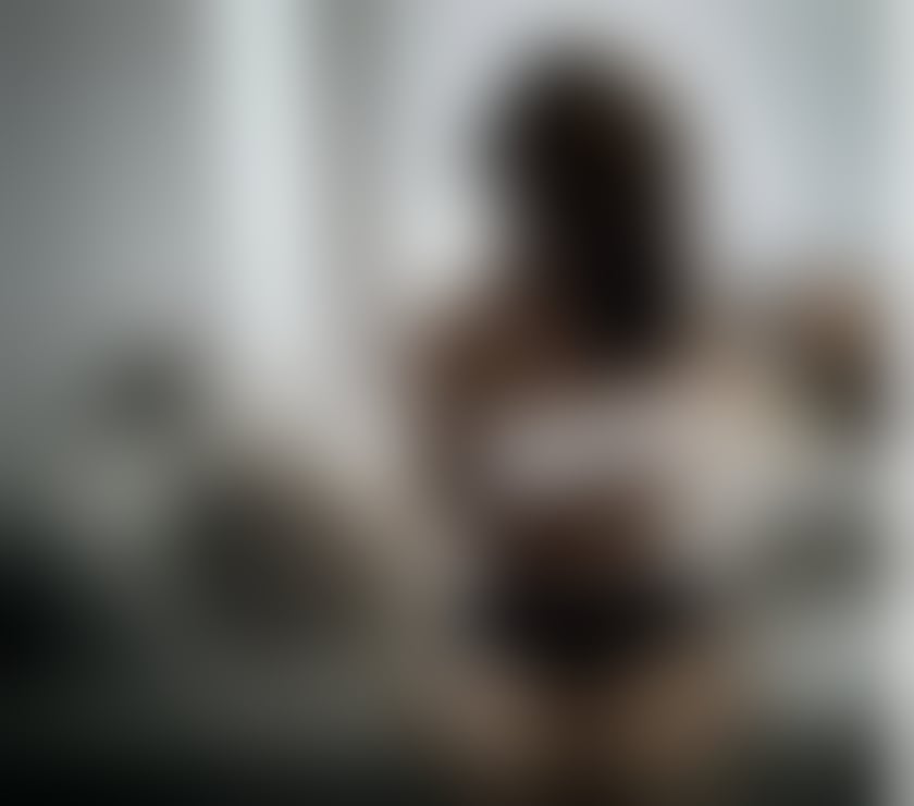 Escorts Cardiff Cardiff City Centre - Cardiff - Photos for Elena Thai visiting Cardiff now..my video 100% me