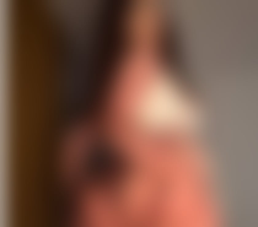 Escorts Cardiff Canton - Cardiff - Photos for Real Woman Genuine