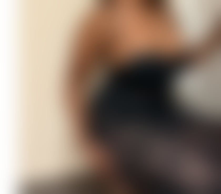 Yasmin High Class Ebony - 07404834258