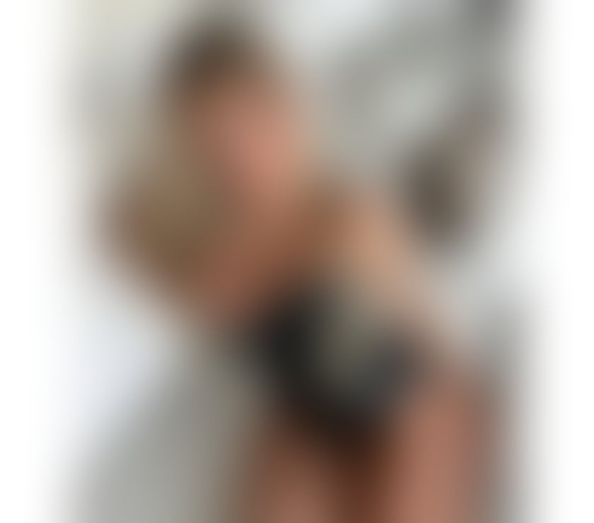 Escorts Lancashire Preston - Photos for SCARLET GIRL 🔥 PARTY ♥️ OWO 😉