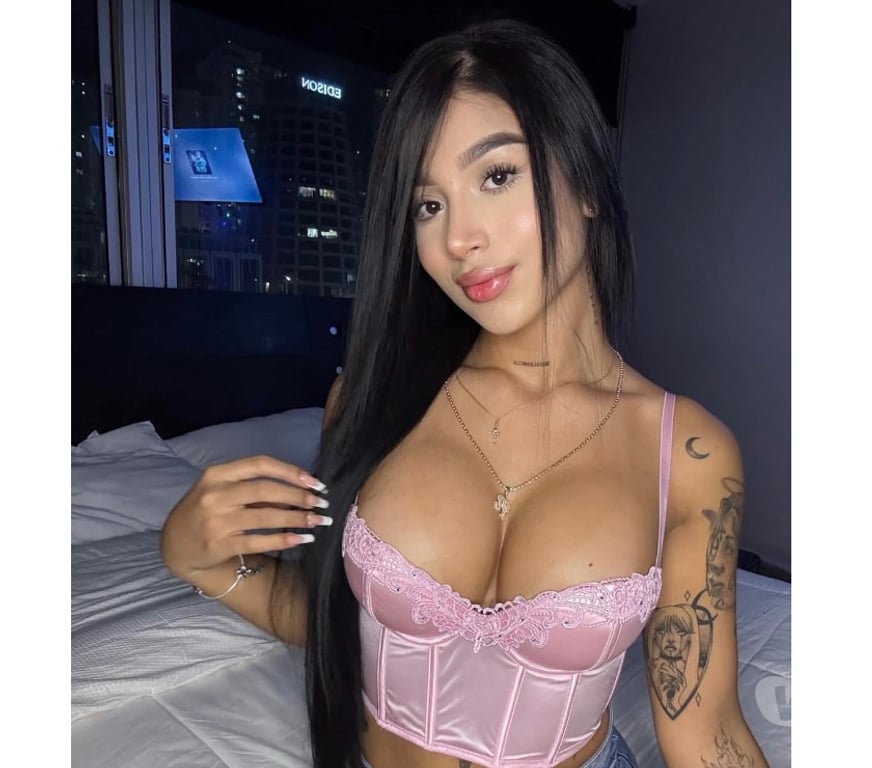 Escorts Kent Canterbury - Photos for HOTTEST SUZANE 🍑🩷