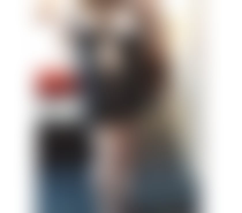 Escorts Oxfordshire Oxford - Photos for Suzi_Bush Blonde Busty Natural BBW