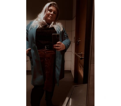 Escorts Oxford City Centre Oxford - Photos for Suzi_Bush Blonde Busty Natural BBW