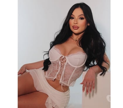  Escorts Milton Keynes City Centre Milton Keynes - Photos for BRUNETTE BIG BIG BUM BRAZIL PARTY 🇧🇷🍾🥂🎊