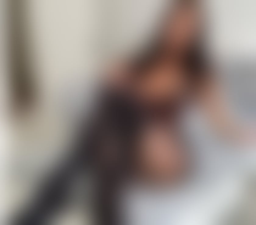 Escorts Hertfordshire St. Albans - Photos for 🔥HOT&SWEET🔥EMILY💯BIG ASS🎉PARTY🥂REAL PICS