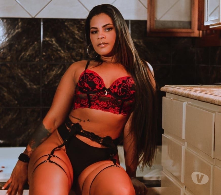 Escorts Oxfordshire Oxford - Photos for 🇧🇷 Curvy Brazilian KAROL 🍑 PARTY GIRL 🥂