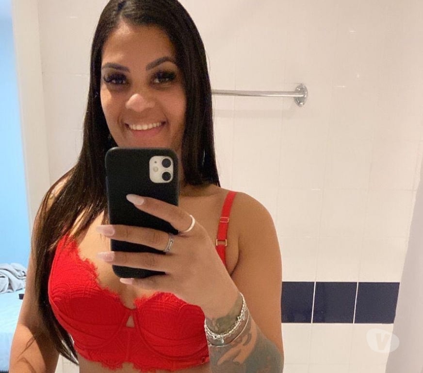 Escorts Oxfordshire Oxford - Photos for 🇧🇷 Curvy Brazilian KAROL 🍑 PARTY GIRL 🥂