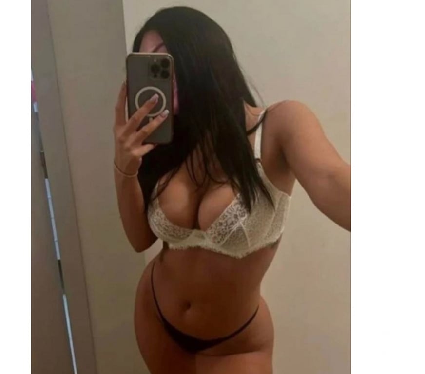 Escorts West Yorkshire Bradford - Photos for New Anelis in town