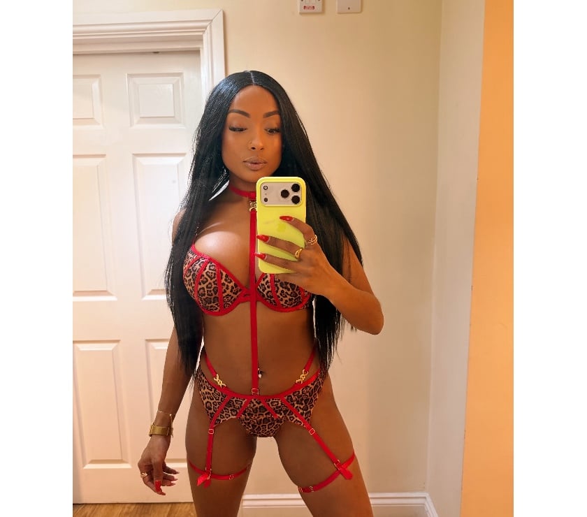 Escorts West London Hounslow - Photos for 🍯 🩷🇧🇷 private psychologist 🇧🇷🩷🍯