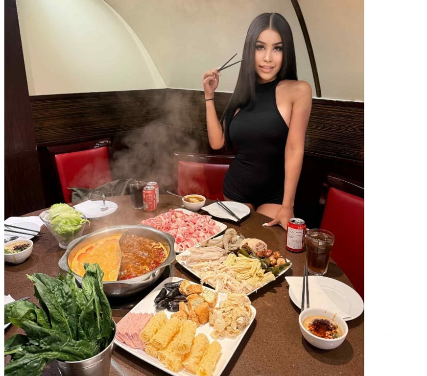 Escorts Merseyside Saint Helens - Photos for Helen Thai Sexy girl Real Pic100% call 📲📲