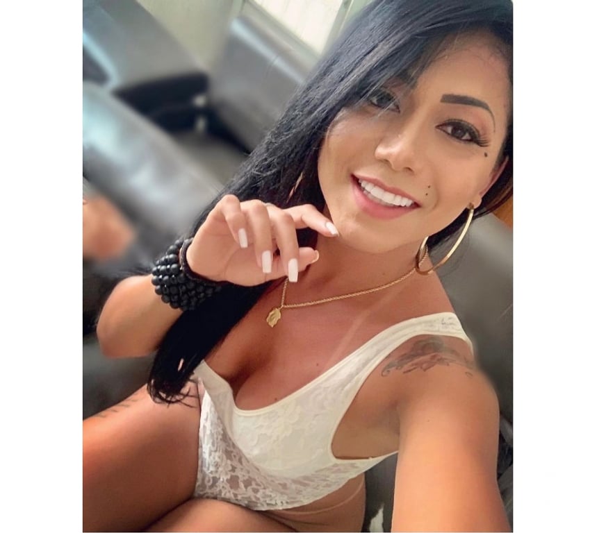 Trans Escorts East London Stratford International - DLR Station - East London - Photos for Grazyellen 🔥 Top 🍆 Bottom 🍑