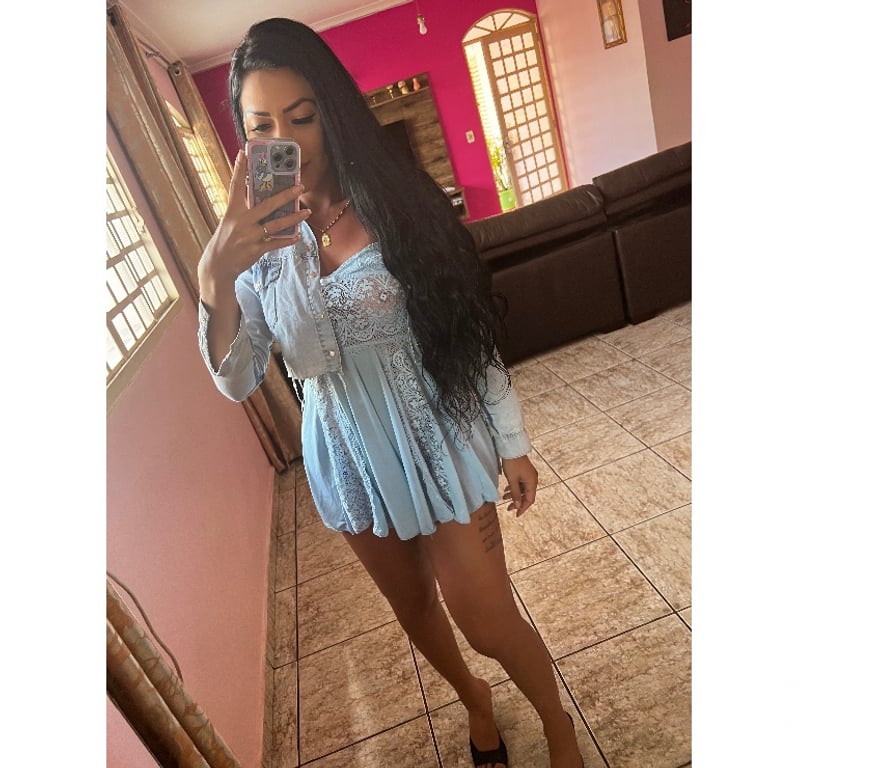 Trans Escorts East London Stratford International - DLR Station - East London - Photos for Grazyellen 🔥 Top 🍆 Bottom 🍑