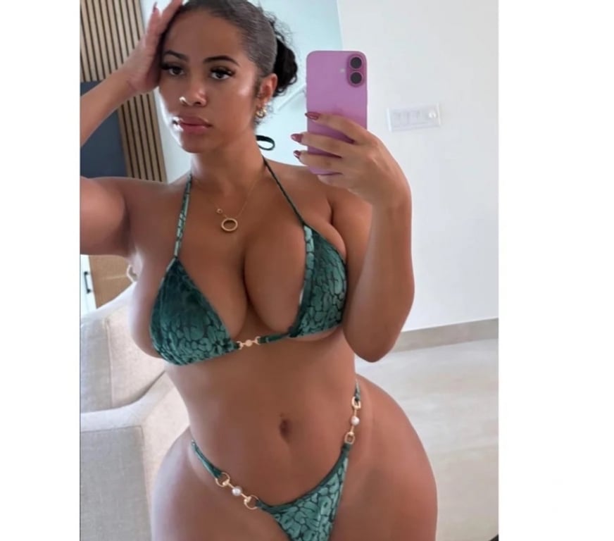 Escorts Essex Thurrock - Essex - Photos for SEXY Brazilian 🇧🇷 I Will make you 💦💦A-LEVELS🤤