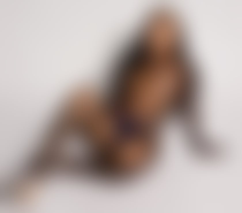 Escorts East London Limehouse - East London - Photos for 🇧🇷 Luana 🍑 CURVY PARTY GIRL 🍾🥂