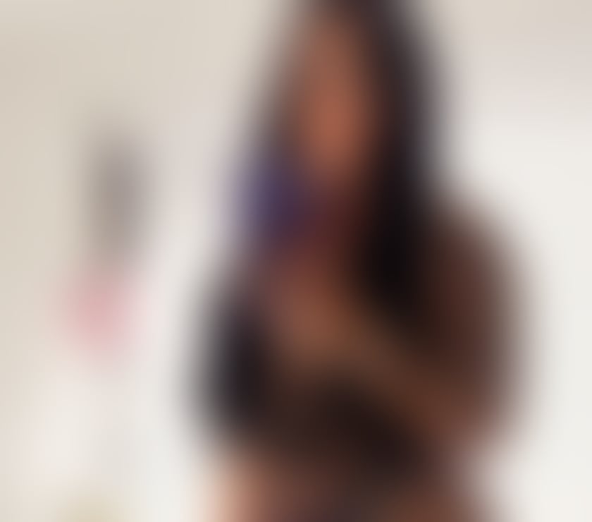 Escorts East London Limehouse - East London - Photos for 🇧🇷 Luana 🍑 CURVY PARTY GIRL 🍾🥂