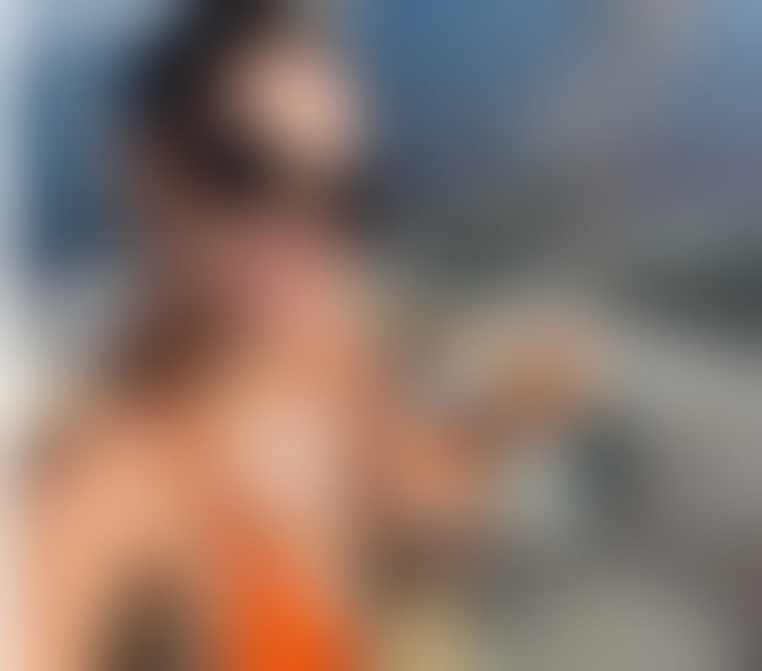 Escorts East London Shadwell - East London - Photos for Sofia 💋 Curvy Brazilian Brunette 🇧🇷🥂