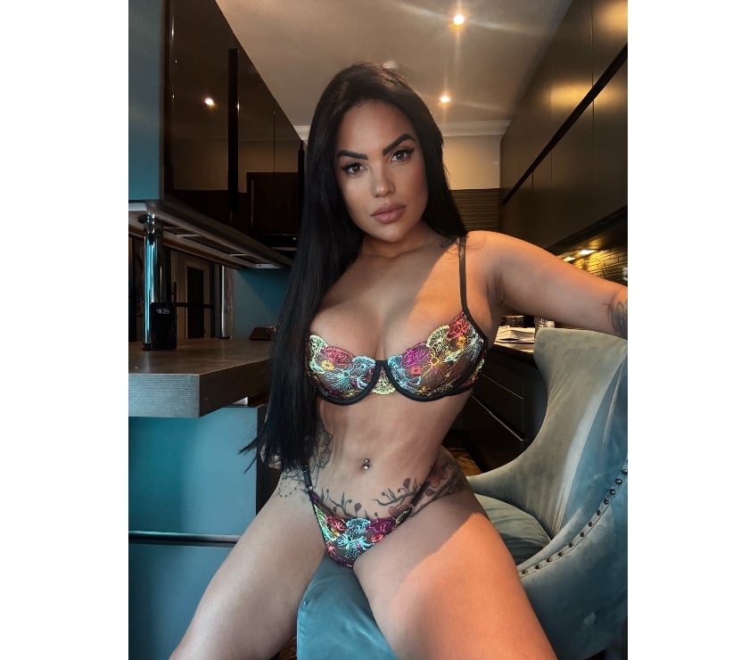 Escorts Richmond Richmond upon Thames - Photos for STUNNING 🫦🇧🇷