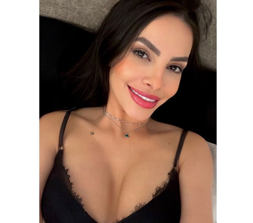 Escorts Central London Clerkenwell - Central London - Photos for Unforgettable woman Petit HOT NATURAL 👅 🔥❤️‍🔥