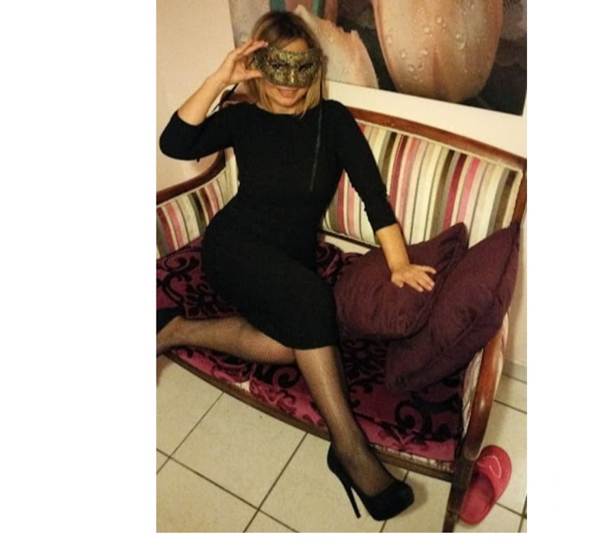 Escorts Halton Runcorn - Halton - Photos for Massage and Strap-on