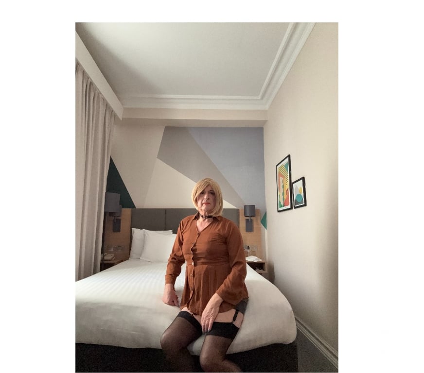 Trans Escorts Hampshire Rushmoor - Photos for Sexy Mature TS Escort