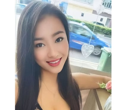 Photos for 👄Beautiful Asian👄