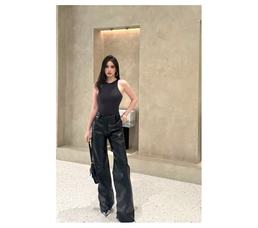 Escorts West Midlands Wolverhampton - Photos for HOT ASIAN LADY JUST ARRIVED