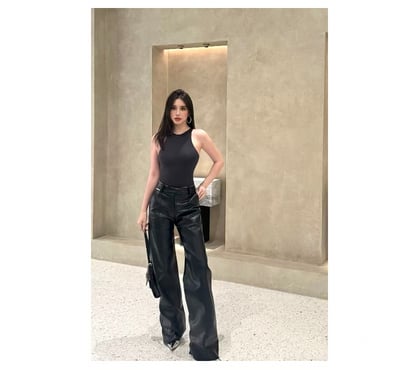 Escorts Wolverhampton City Centre Wolverhampton - Photos for HOT ASIAN LADY JUST ARRIVED