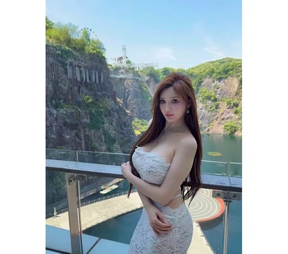 Escorts Wolverhampton City Centre Wolverhampton - Photos for Hot Lady In Town For The Week