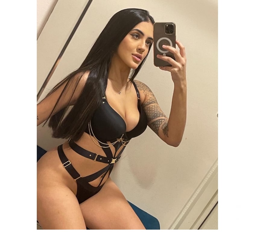 Escorts Hampshire Southampton - Photos for MAITÊ PARTY GIRL 🎉🍯 BIG ASS 🍑